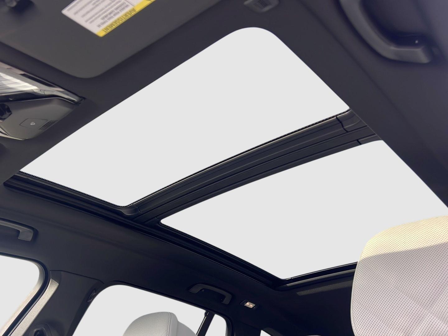 2025 BMW X5 photo 20 of 52