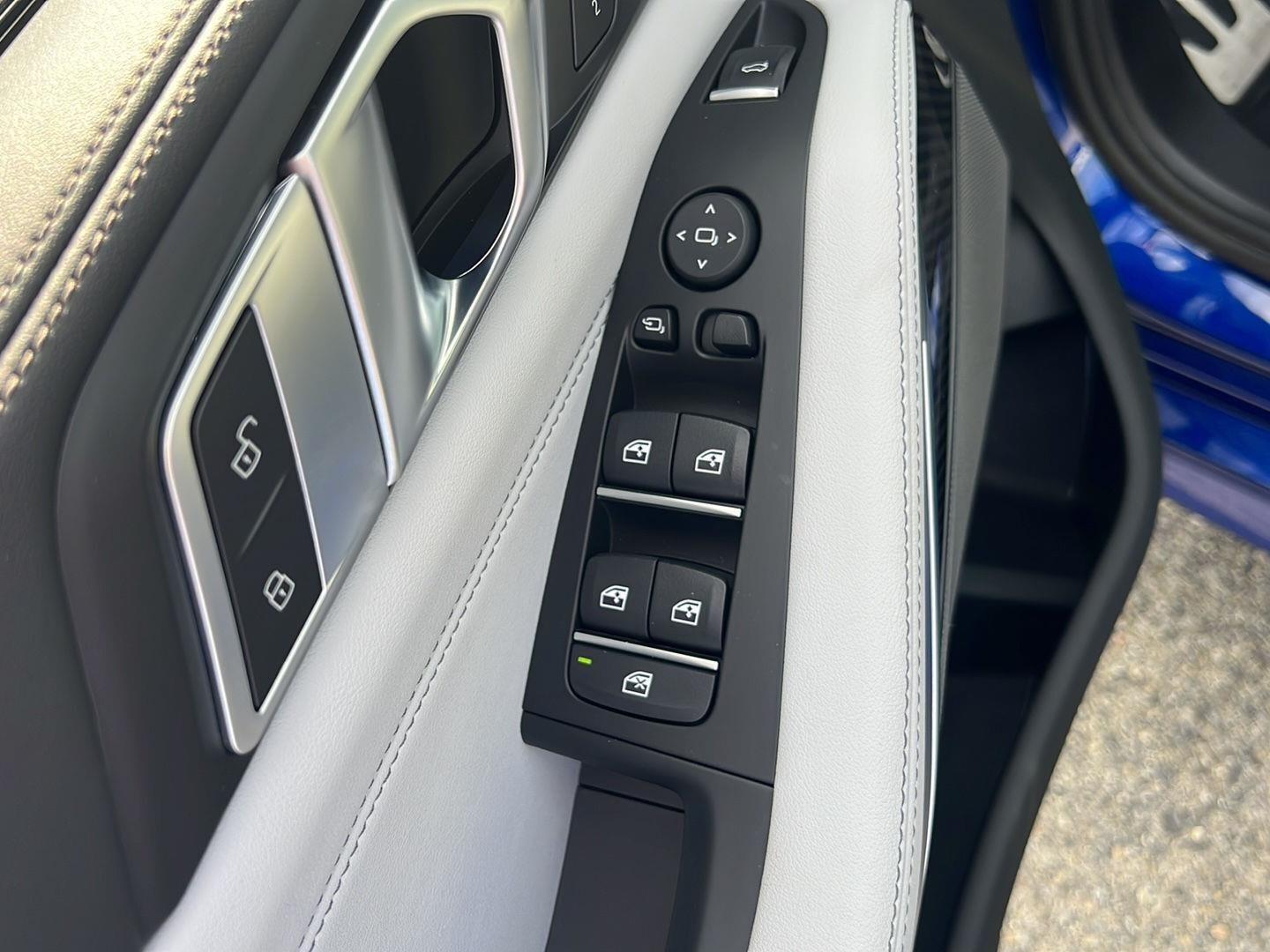 2025 BMW X5 photo 28 of 52