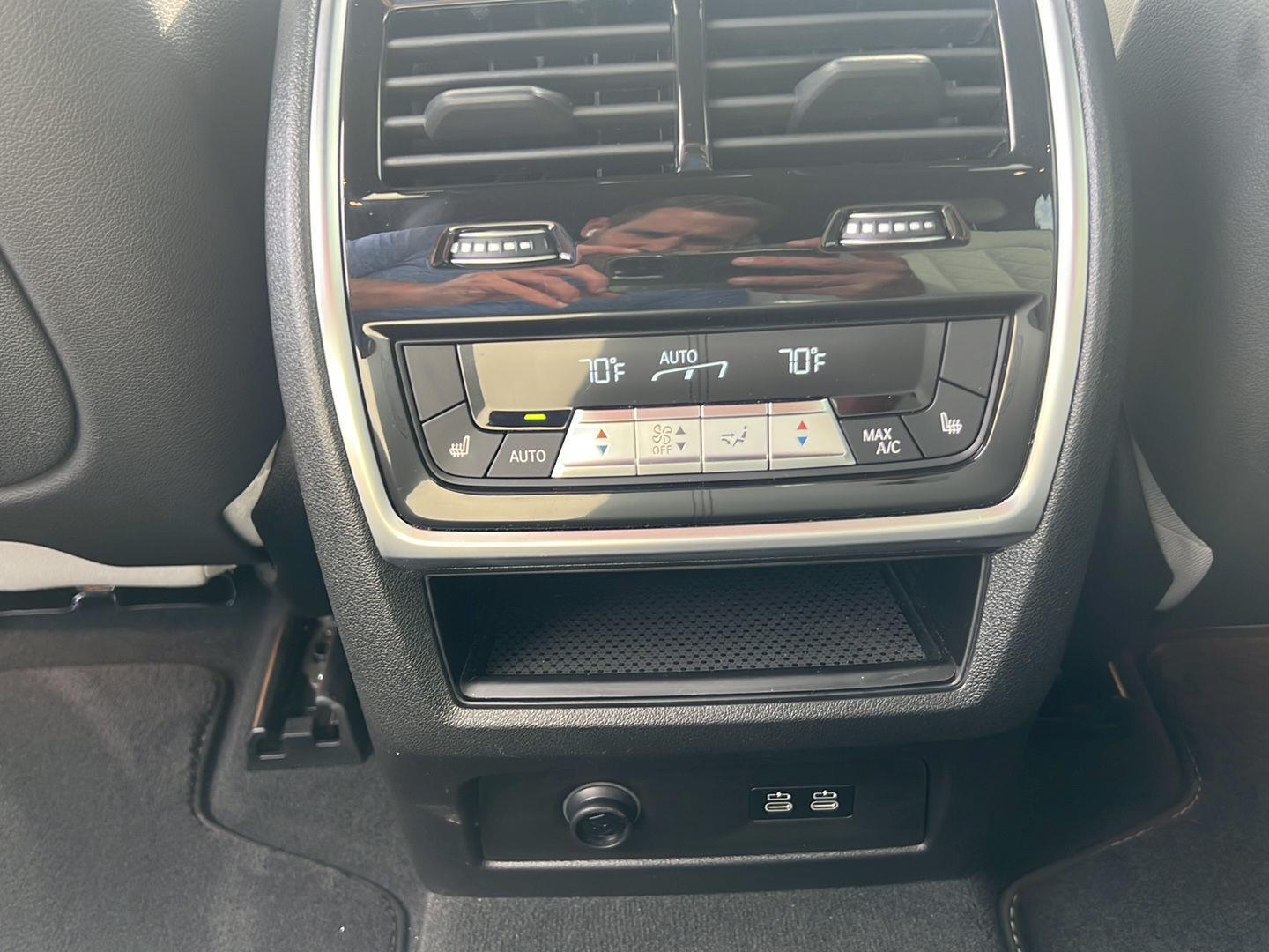 2025 BMW X5 photo 50 of 52