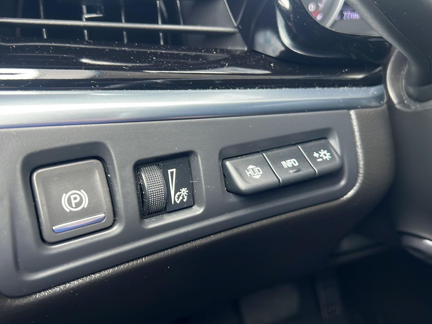 2025 Cadillac XT6 photo 29 of 60
