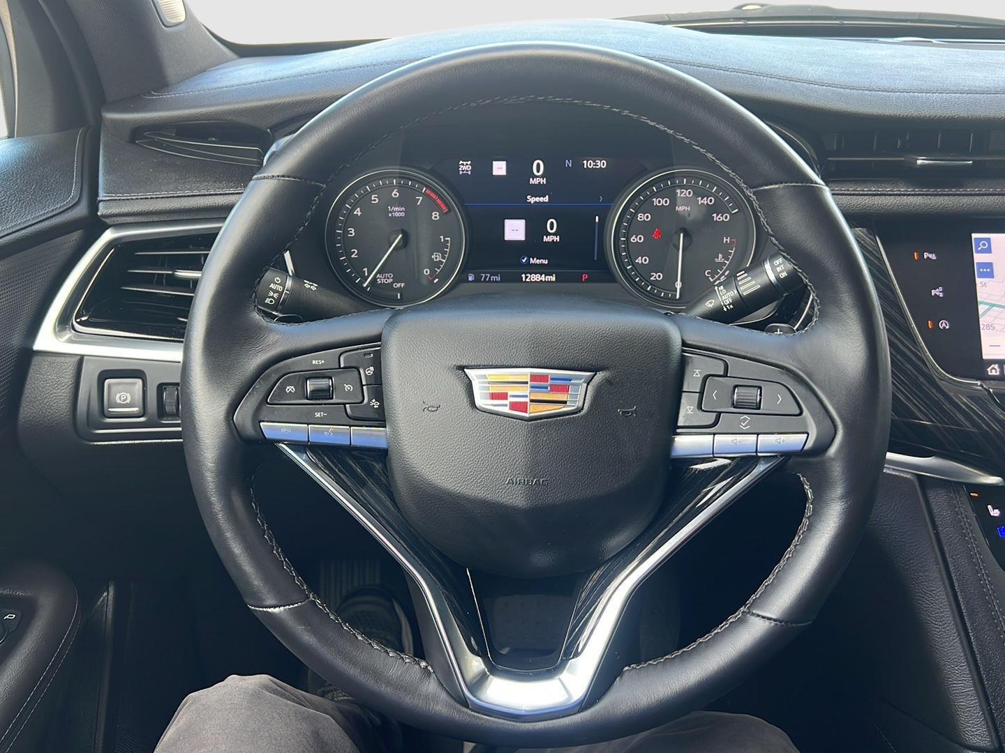 2025 Cadillac XT6 photo 31 of 60