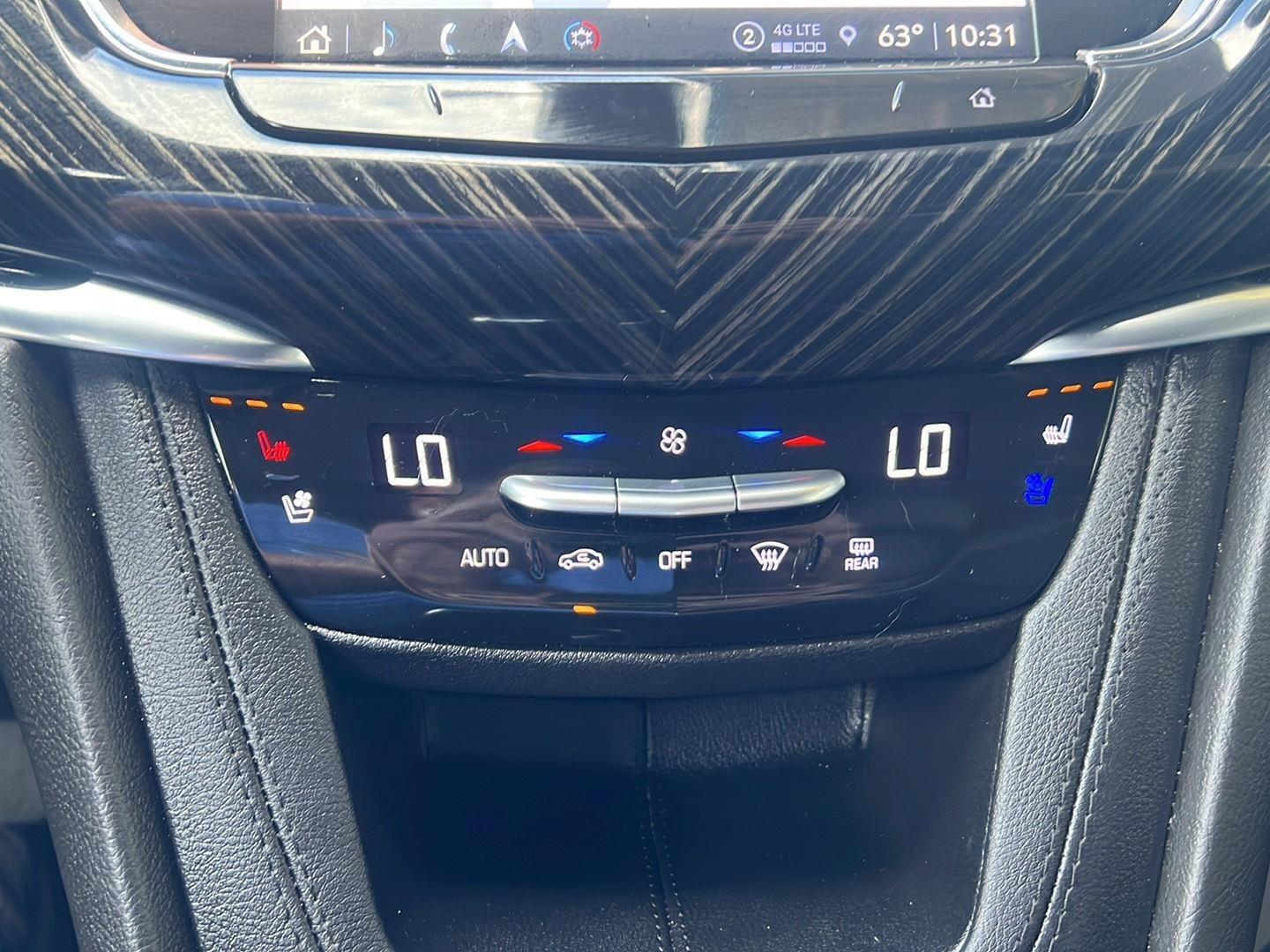 2025 Cadillac XT6 photo 41 of 60