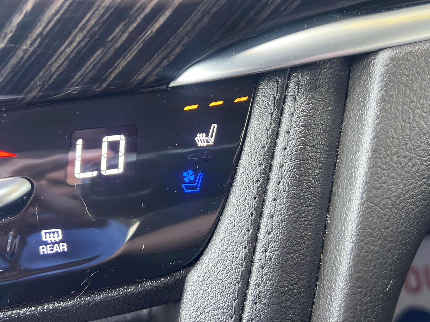 2025 Cadillac XT6 photo 43 of 60