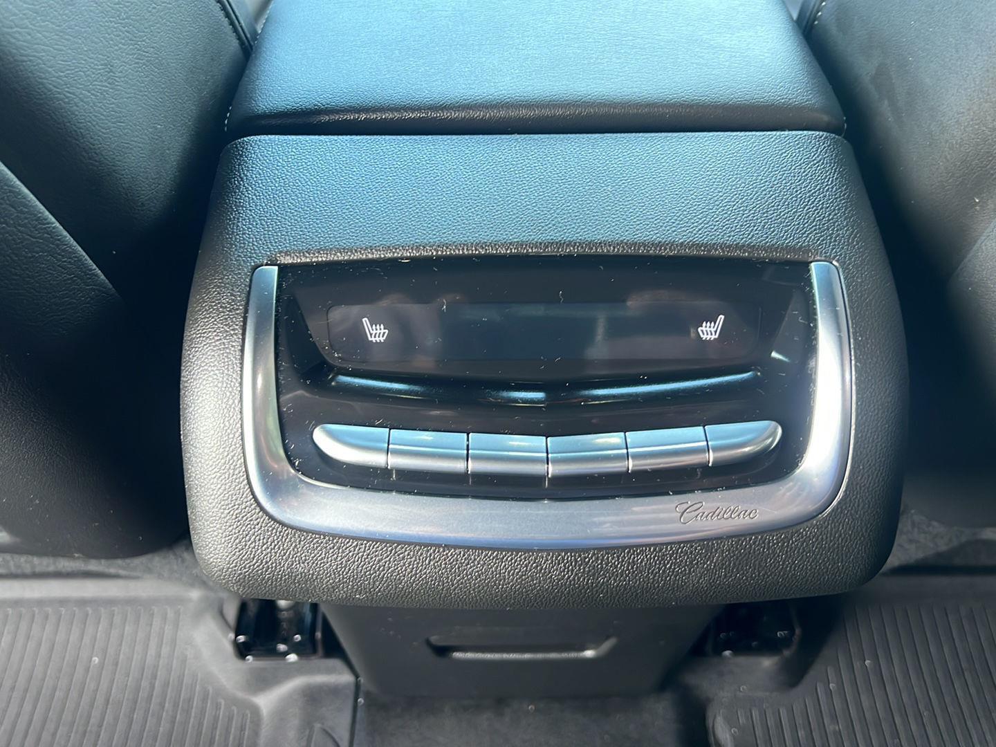 2025 Cadillac XT6 photo 58 of 60