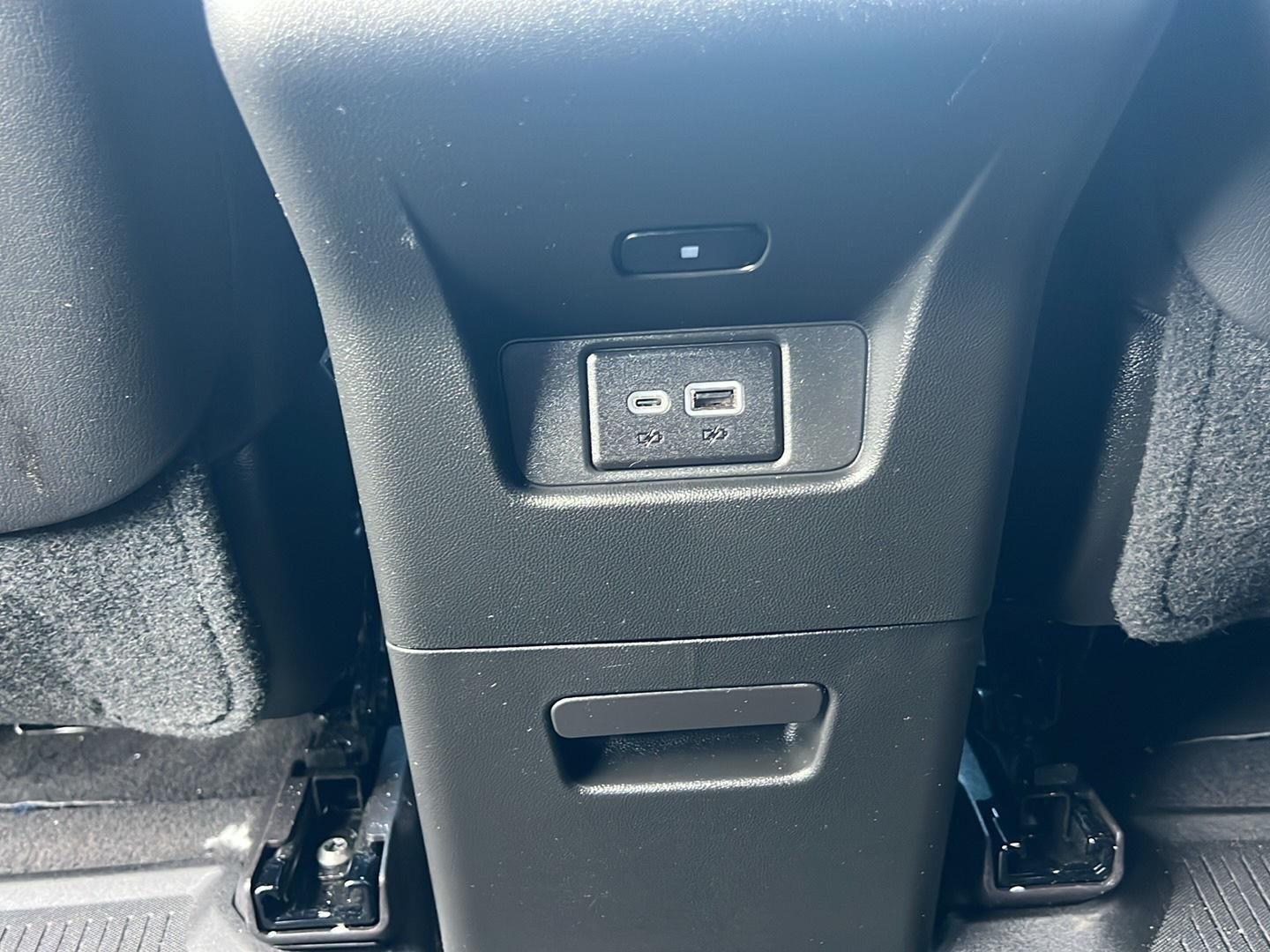 2025 Cadillac XT6 photo 59 of 60