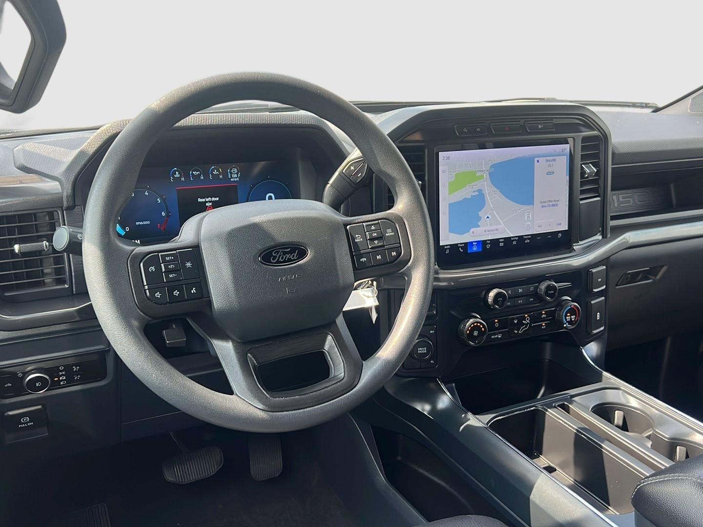 2024 Ford F-150 photo 2 of 41