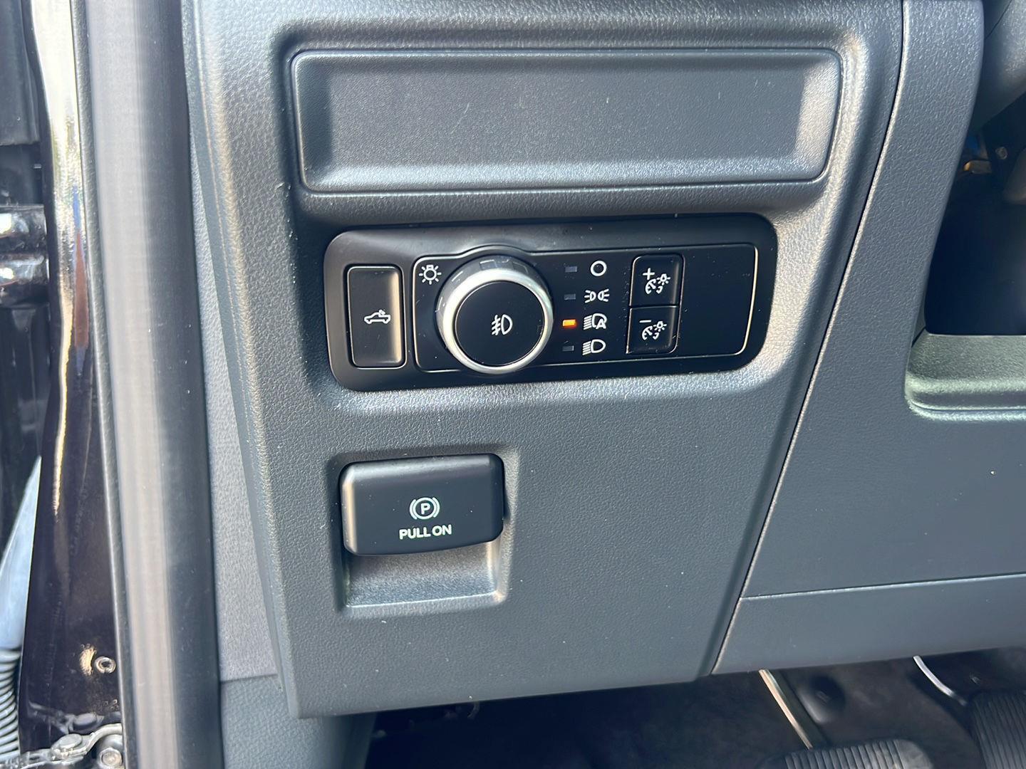 2024 Ford F-150 photo 19 of 41