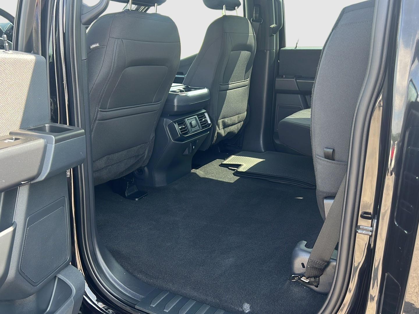2024 Ford F-150 photo 35 of 41
