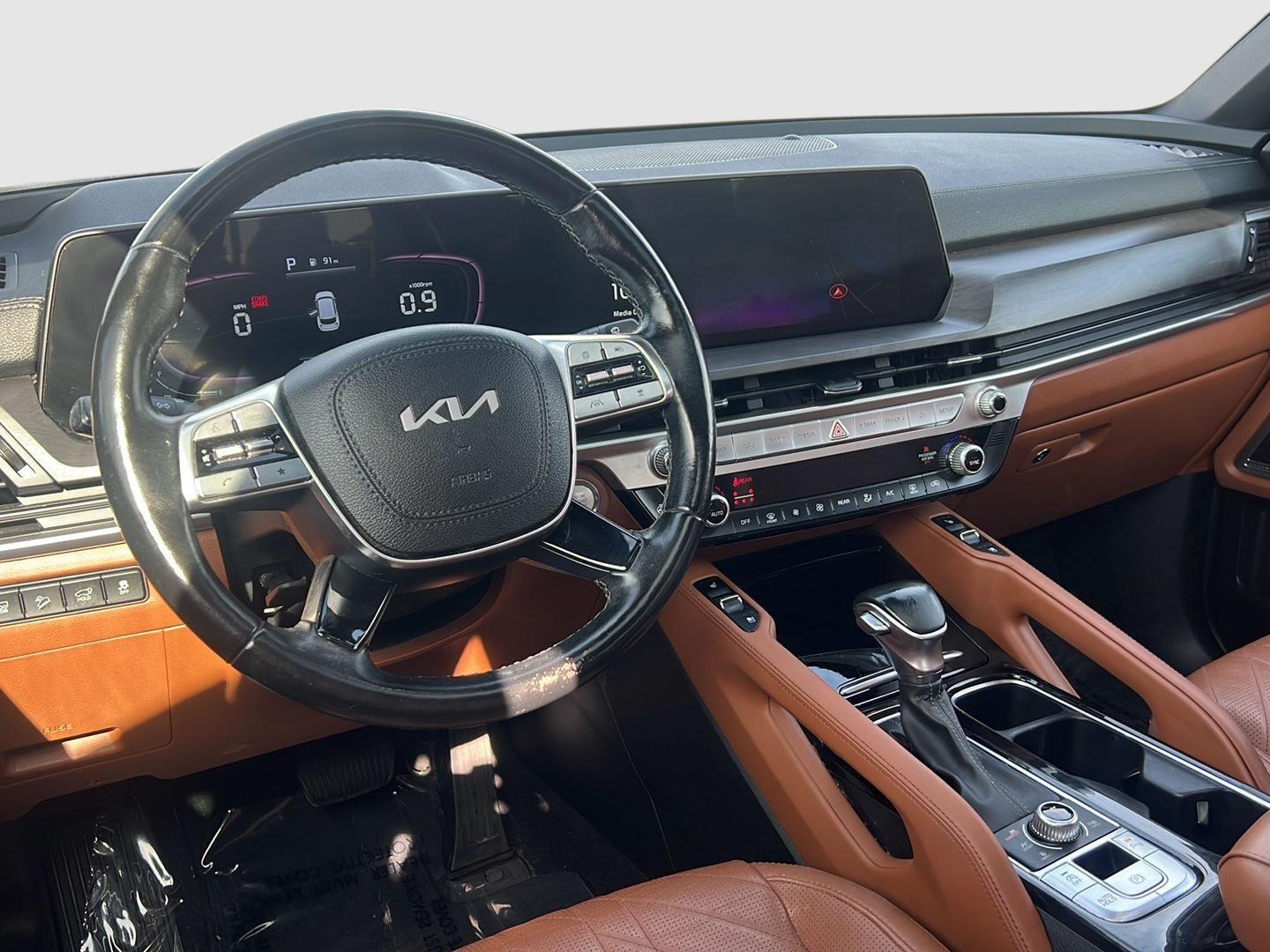 2023 Kia Telluride photo 2 of 50