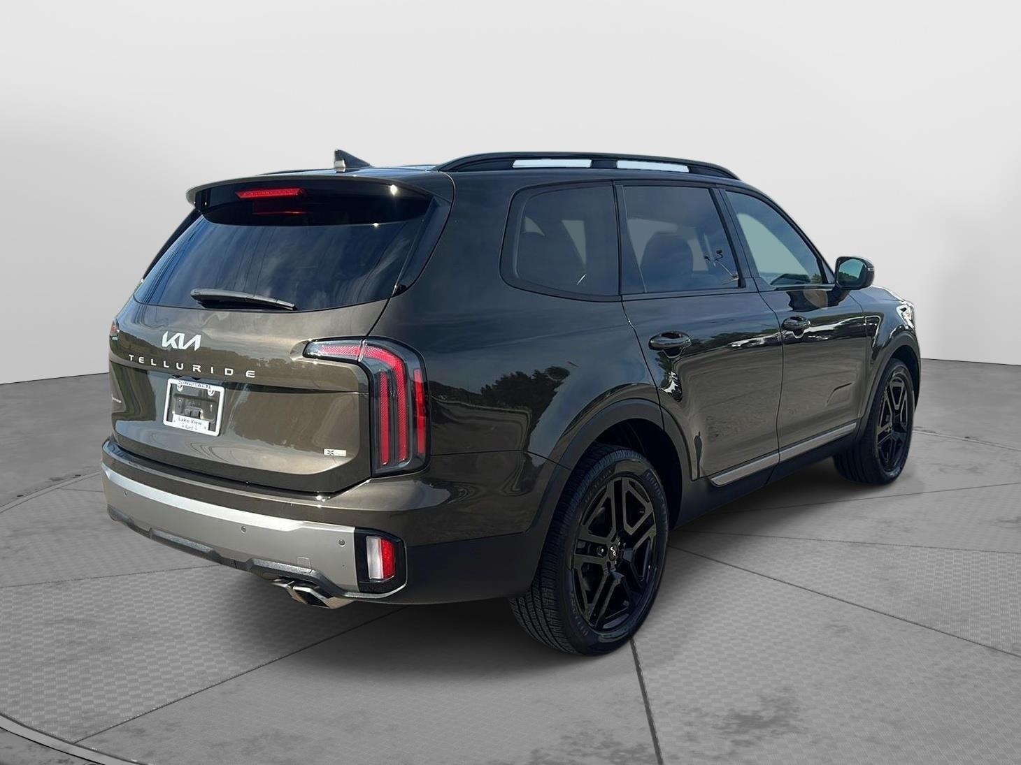2023 Kia Telluride photo 9 of 50