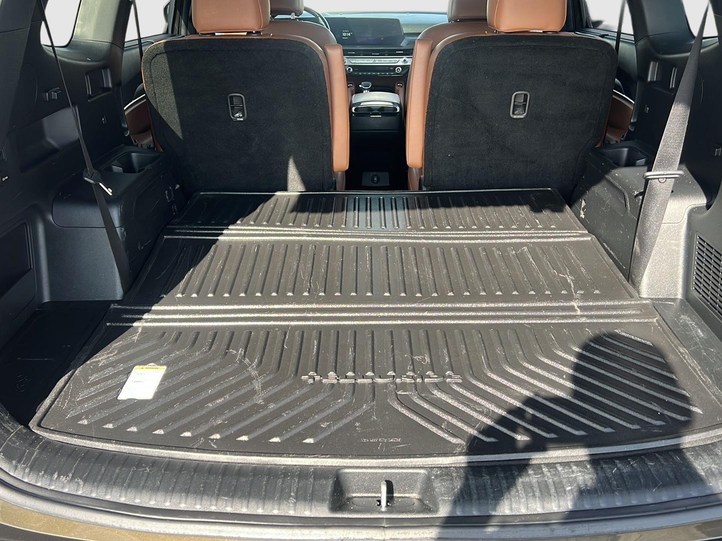 2023 Kia Telluride photo 12 of 50