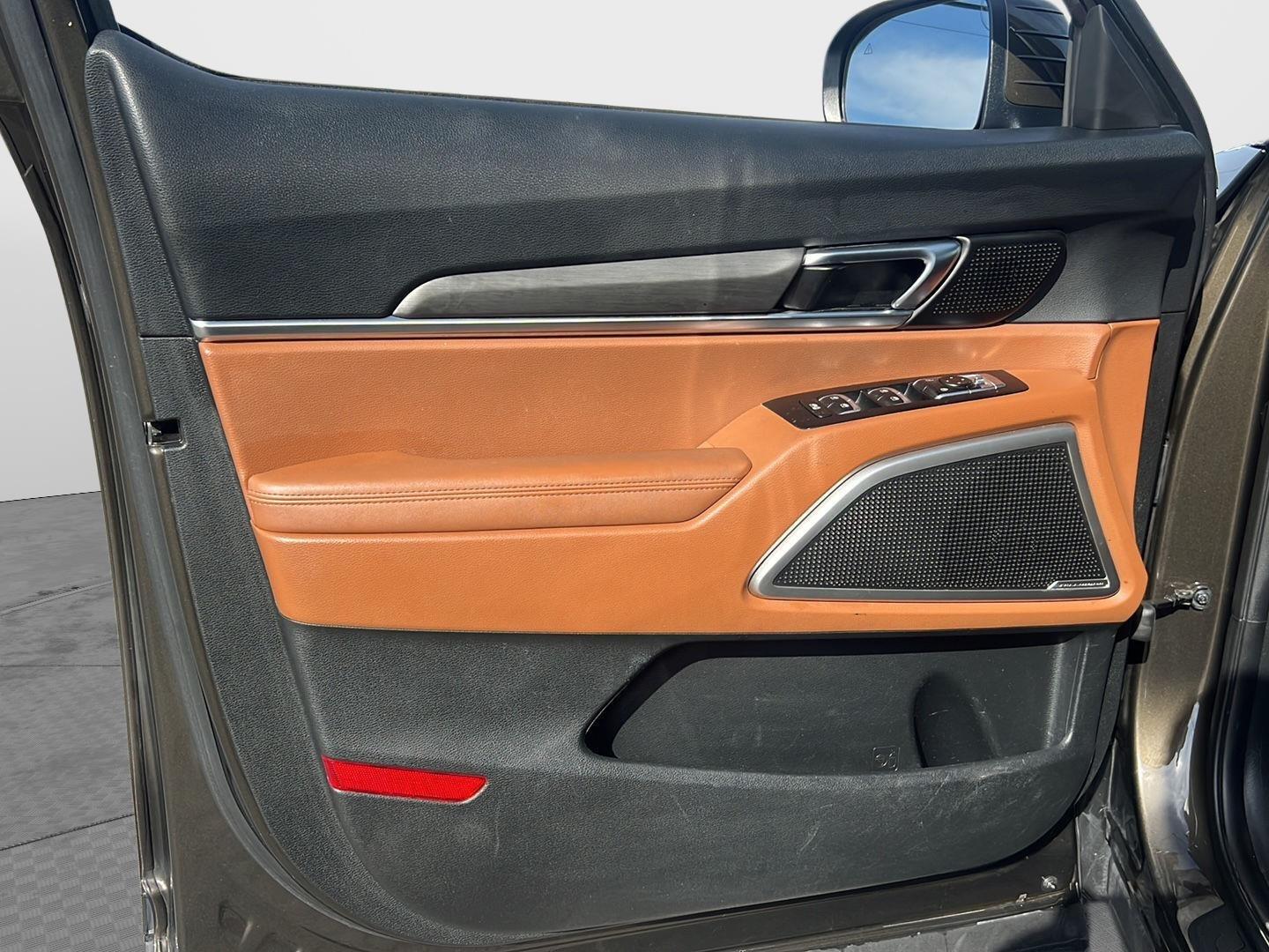 2023 Kia Telluride photo 21 of 50