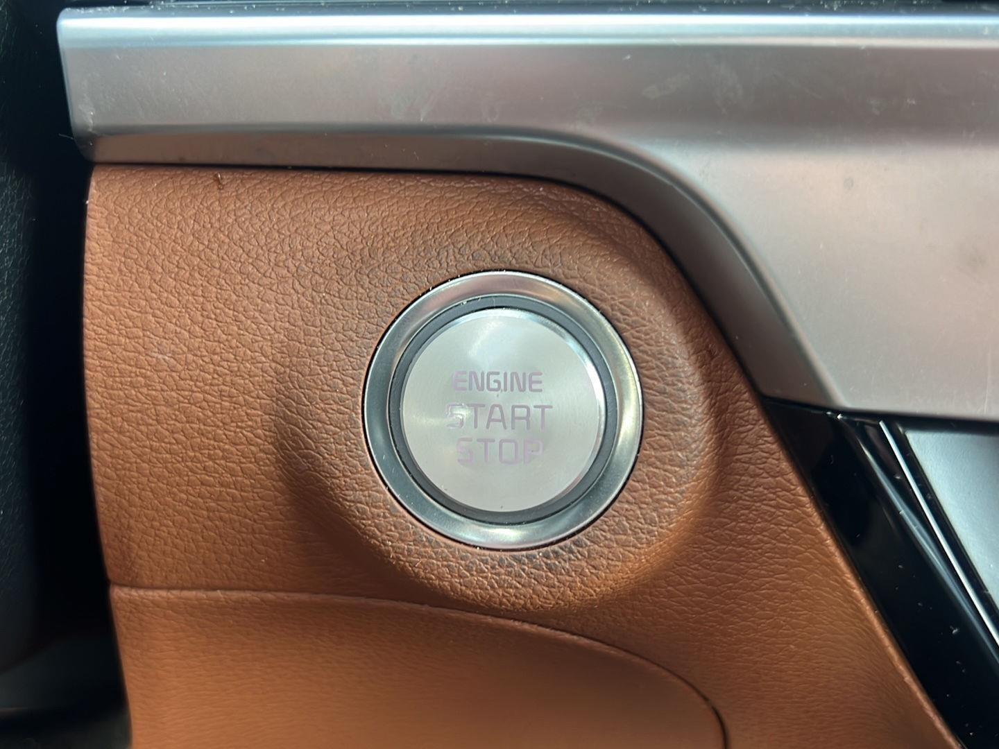 2023 Kia Telluride photo 36 of 50