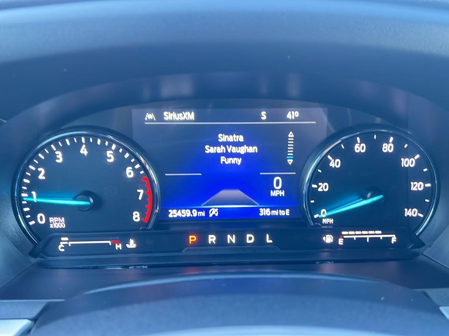 2021 Ford Explorer photo 31 of 47