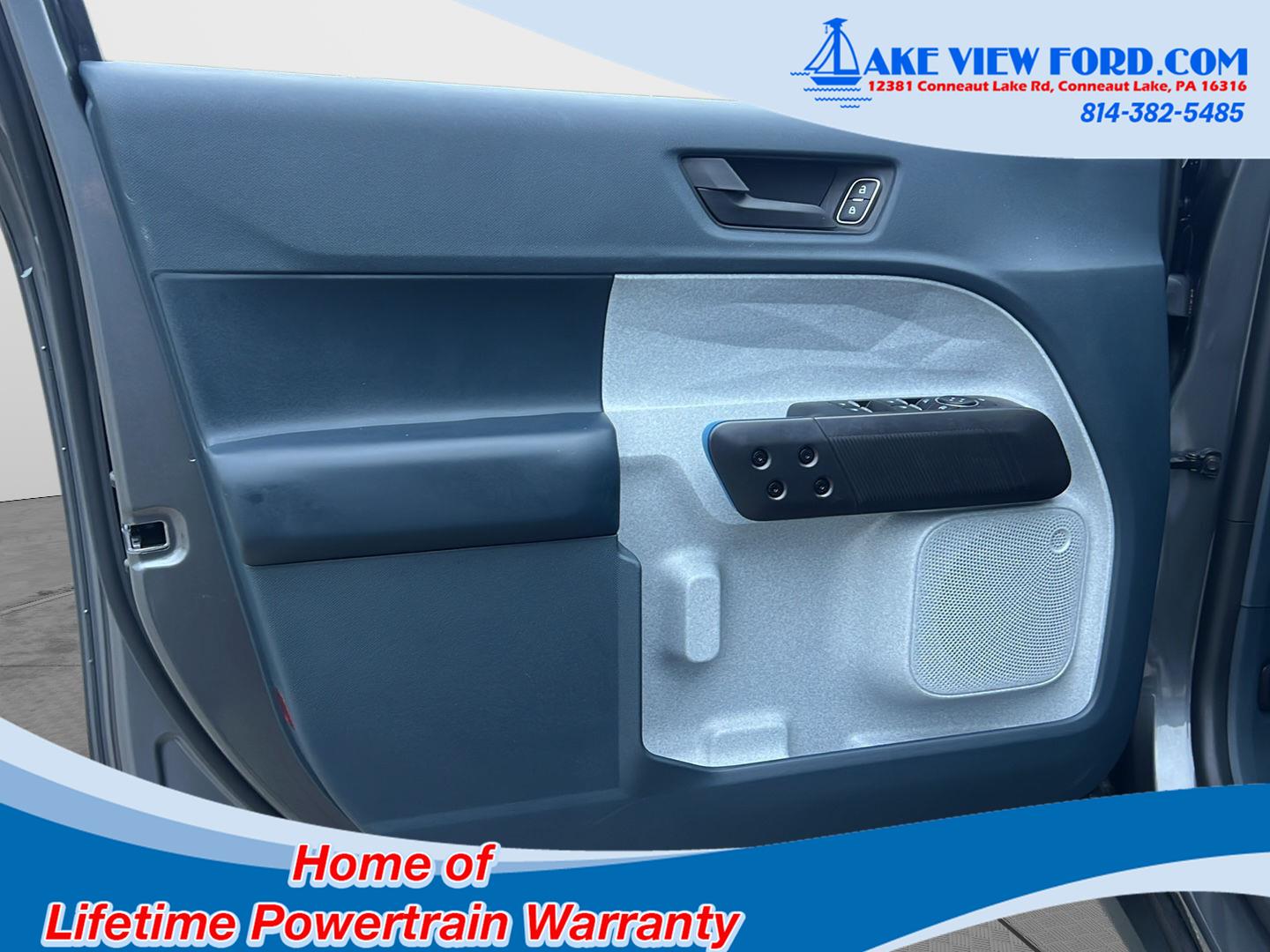 2025 Ford Maverick photo 17 of 36