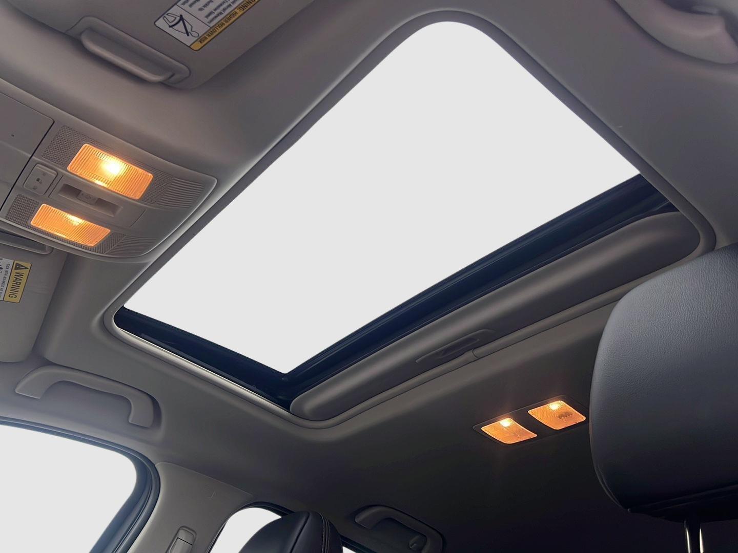 2022 Mazda CX-5 photo 4 of 48