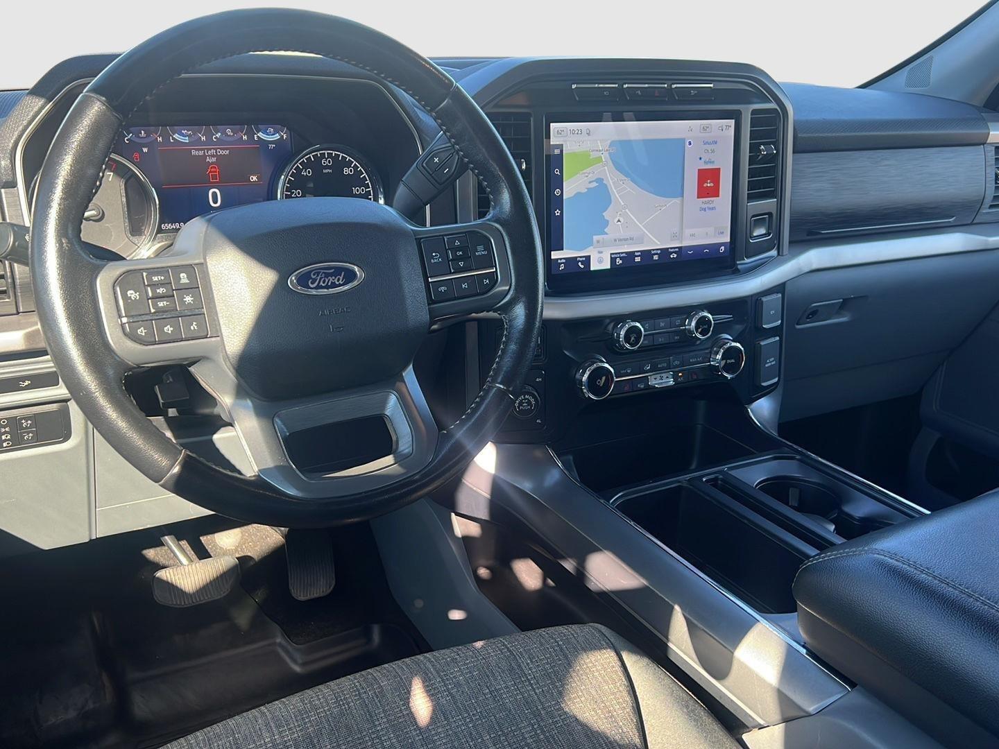 2022 Ford F-150 photo 2 of 50