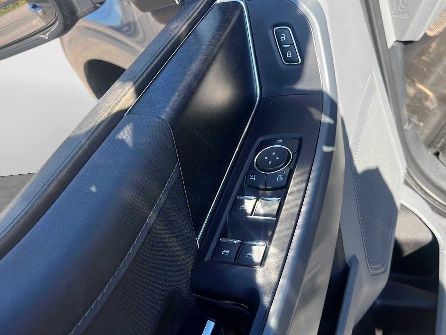 2022 Ford F-150 photo 21 of 50