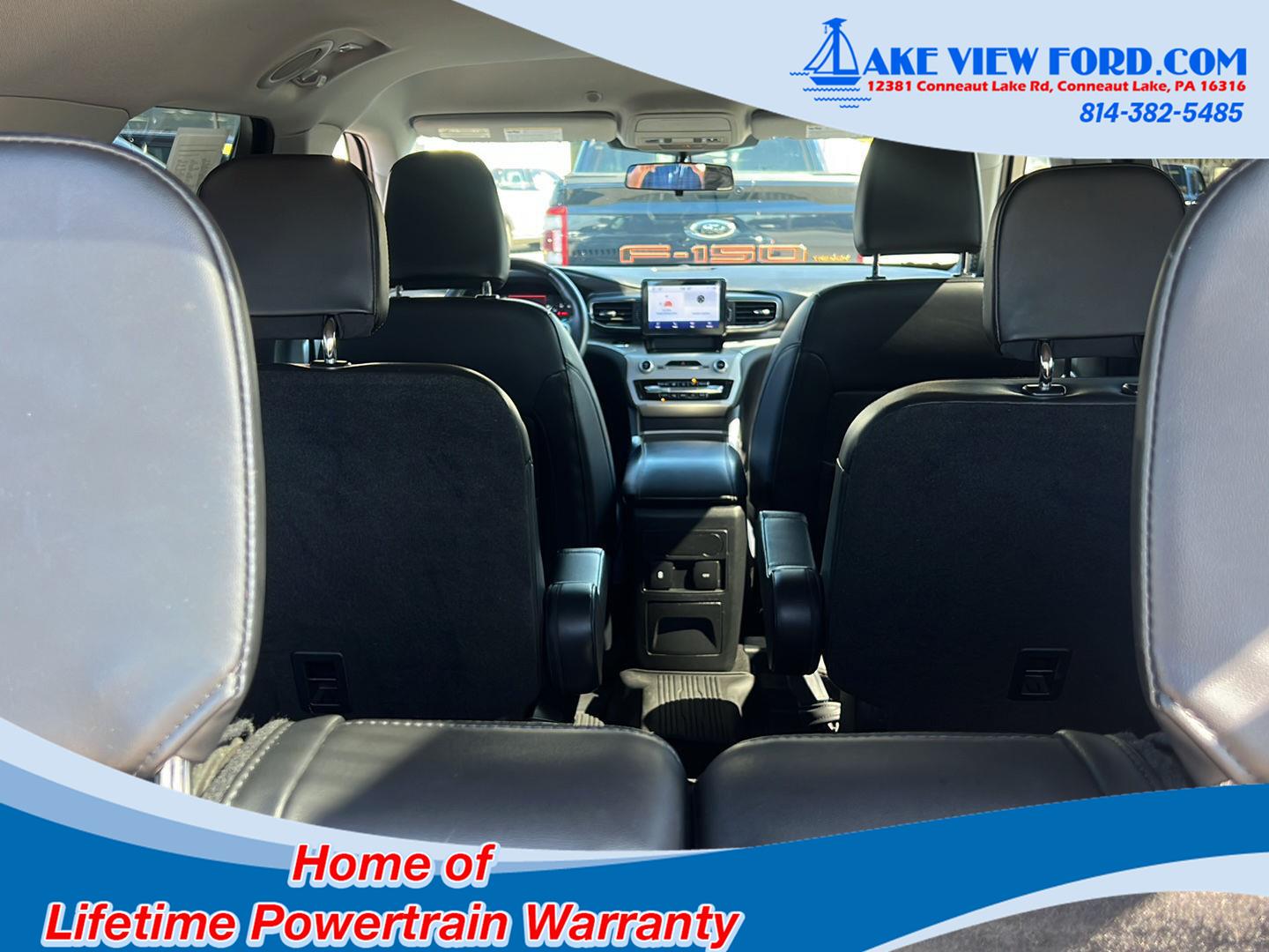 2023 Ford Explorer photo 15 of 52