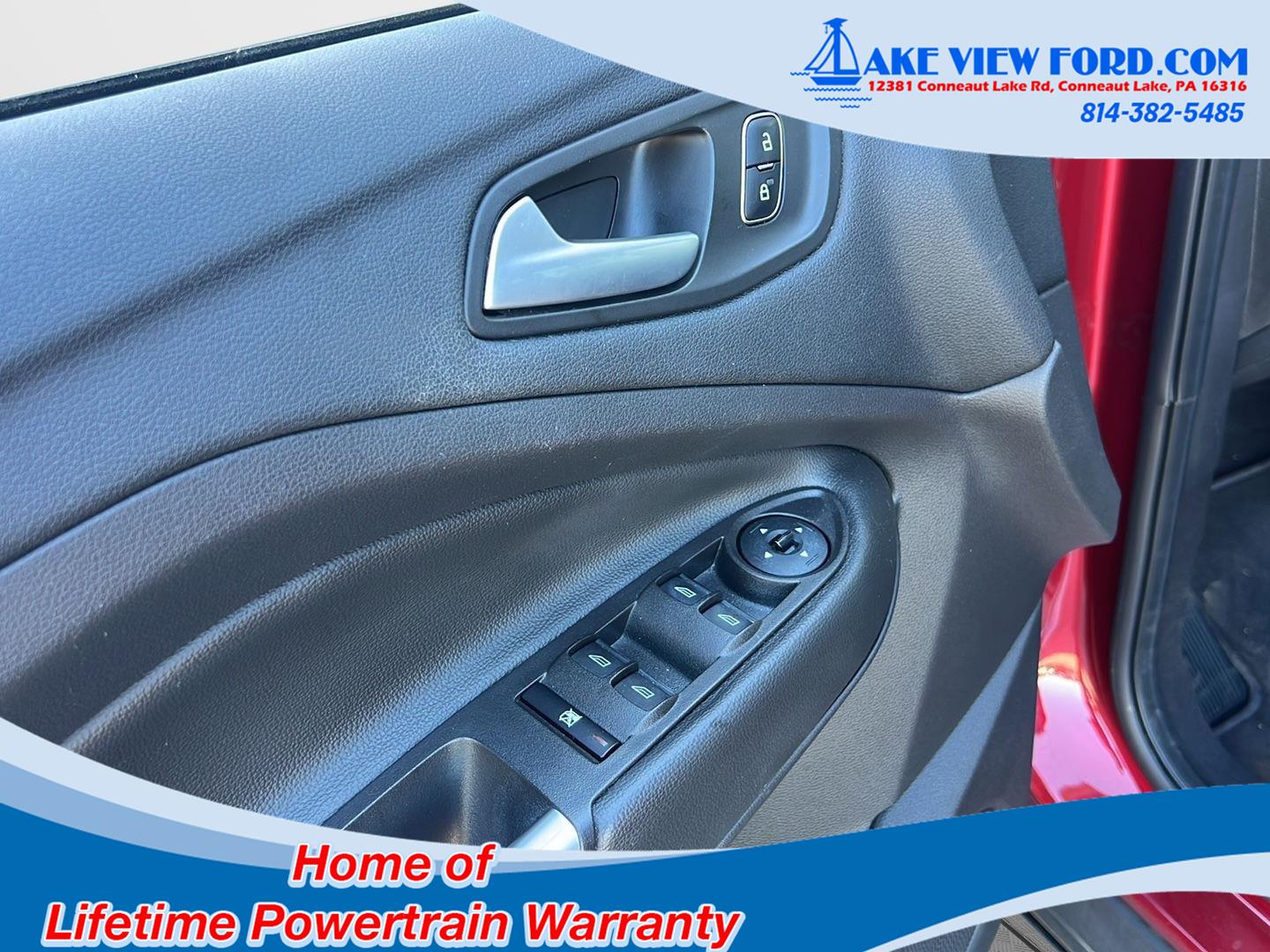 2018 Ford Escape photo 21 of 37