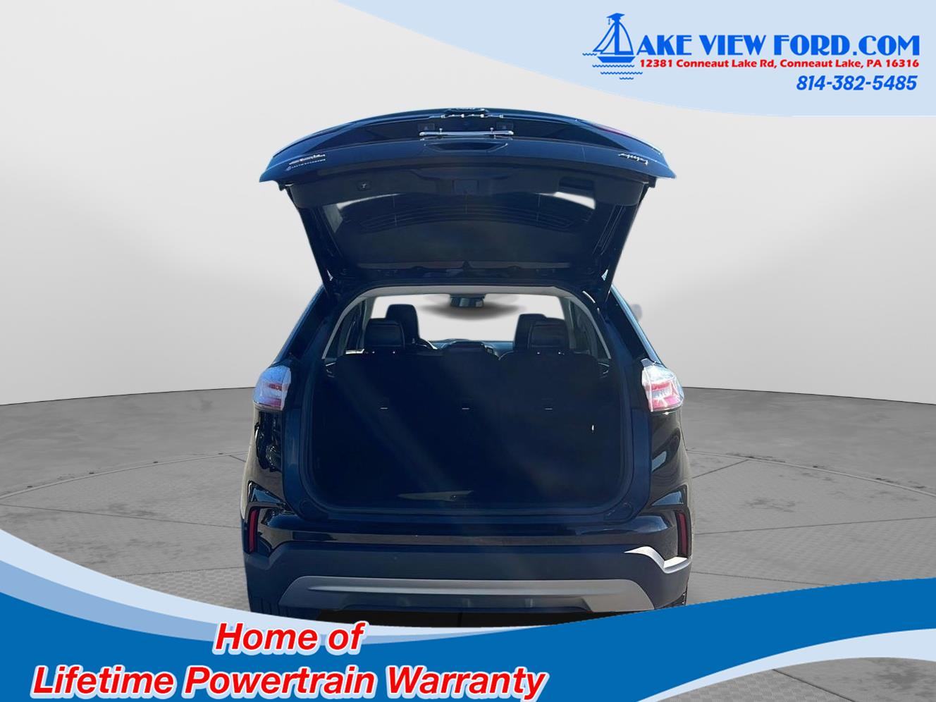 2023 Ford Edge photo 8 of 45