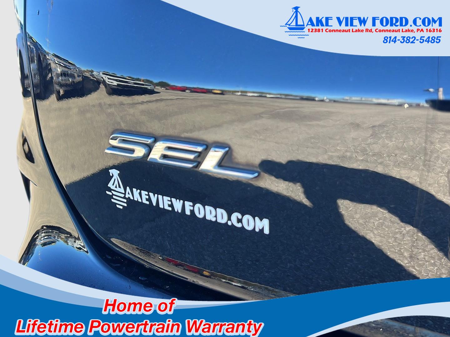 2023 Ford Edge photo 14 of 45