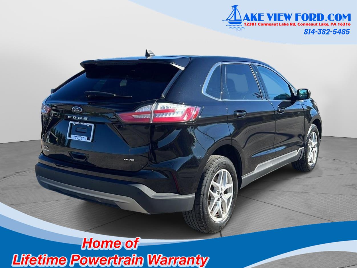 2023 Ford Edge photo 15 of 45