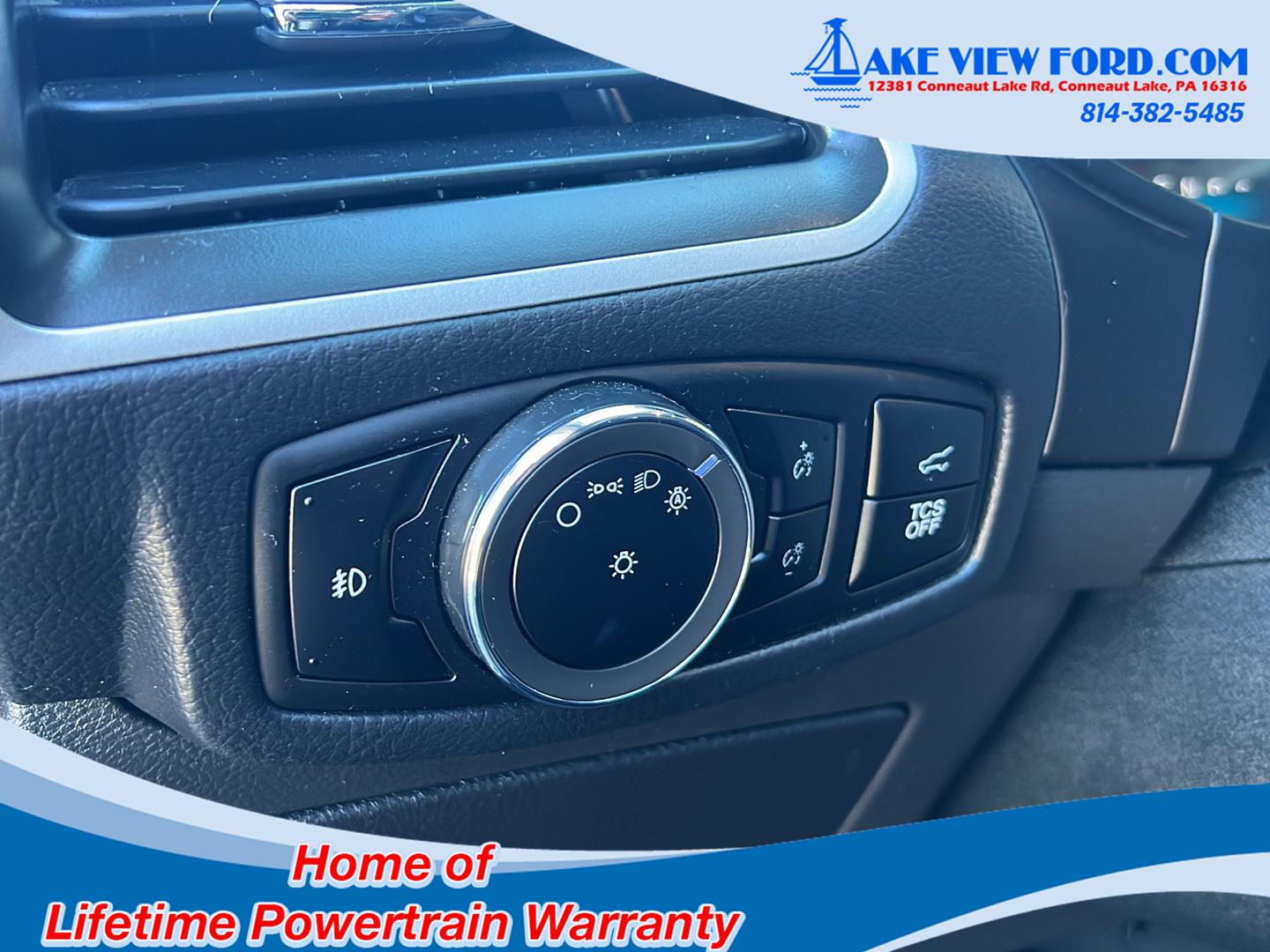 2023 Ford Edge photo 26 of 45