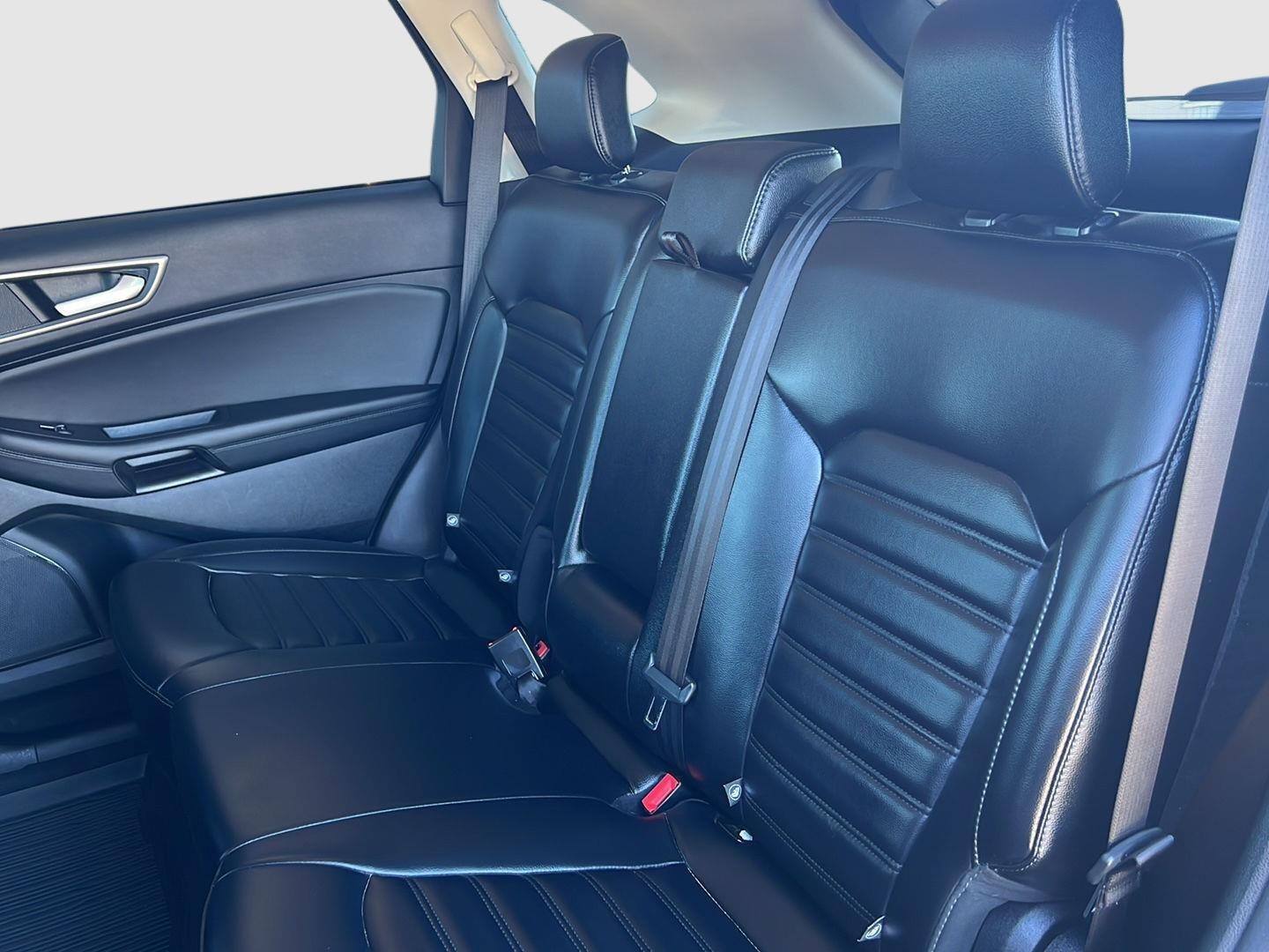 2023 Ford Edge photo 41 of 45