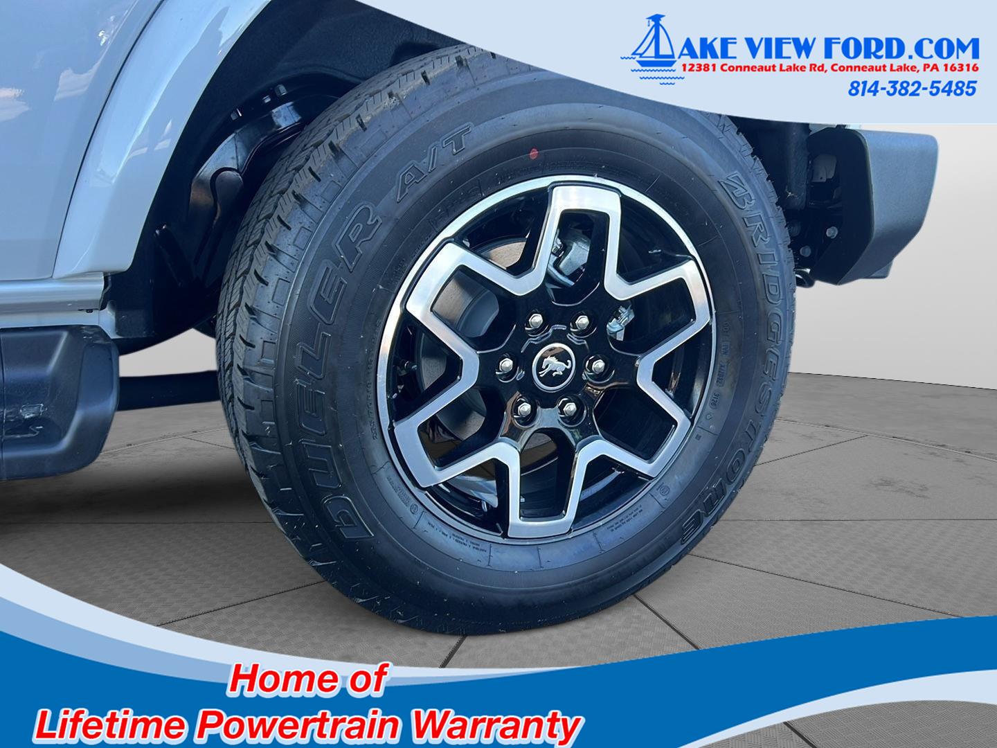 2026 Ford Bronco photo 5 of 42