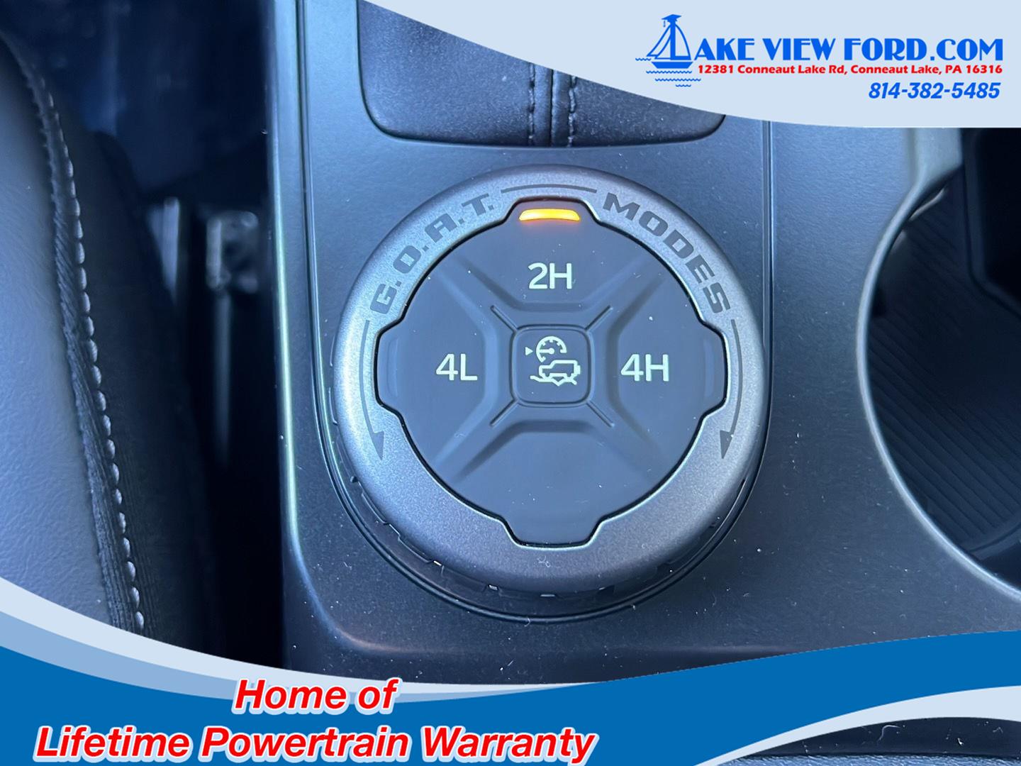 2026 Ford Bronco photo 30 of 42
