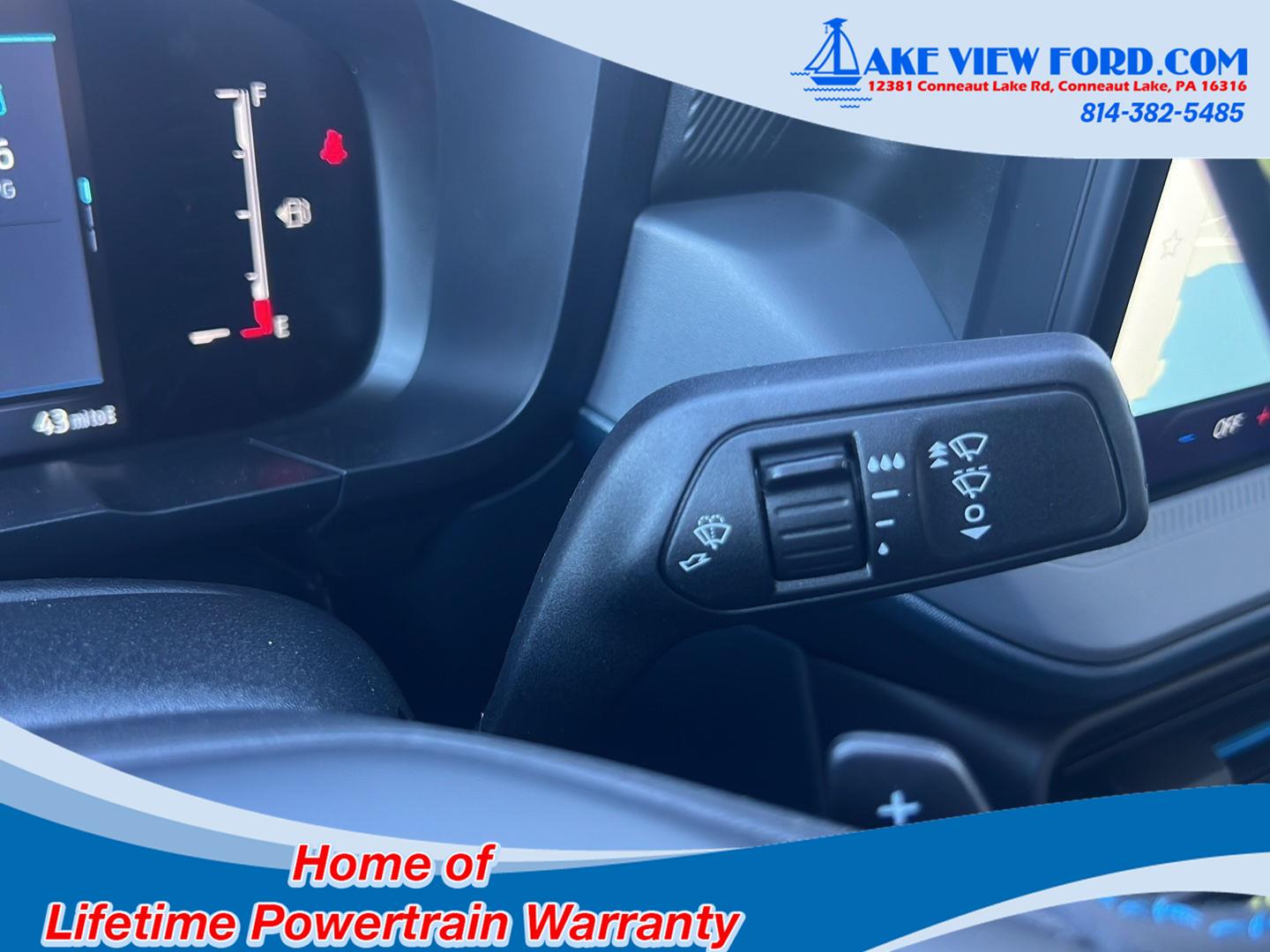 2026 Ford Maverick photo 32 of 47