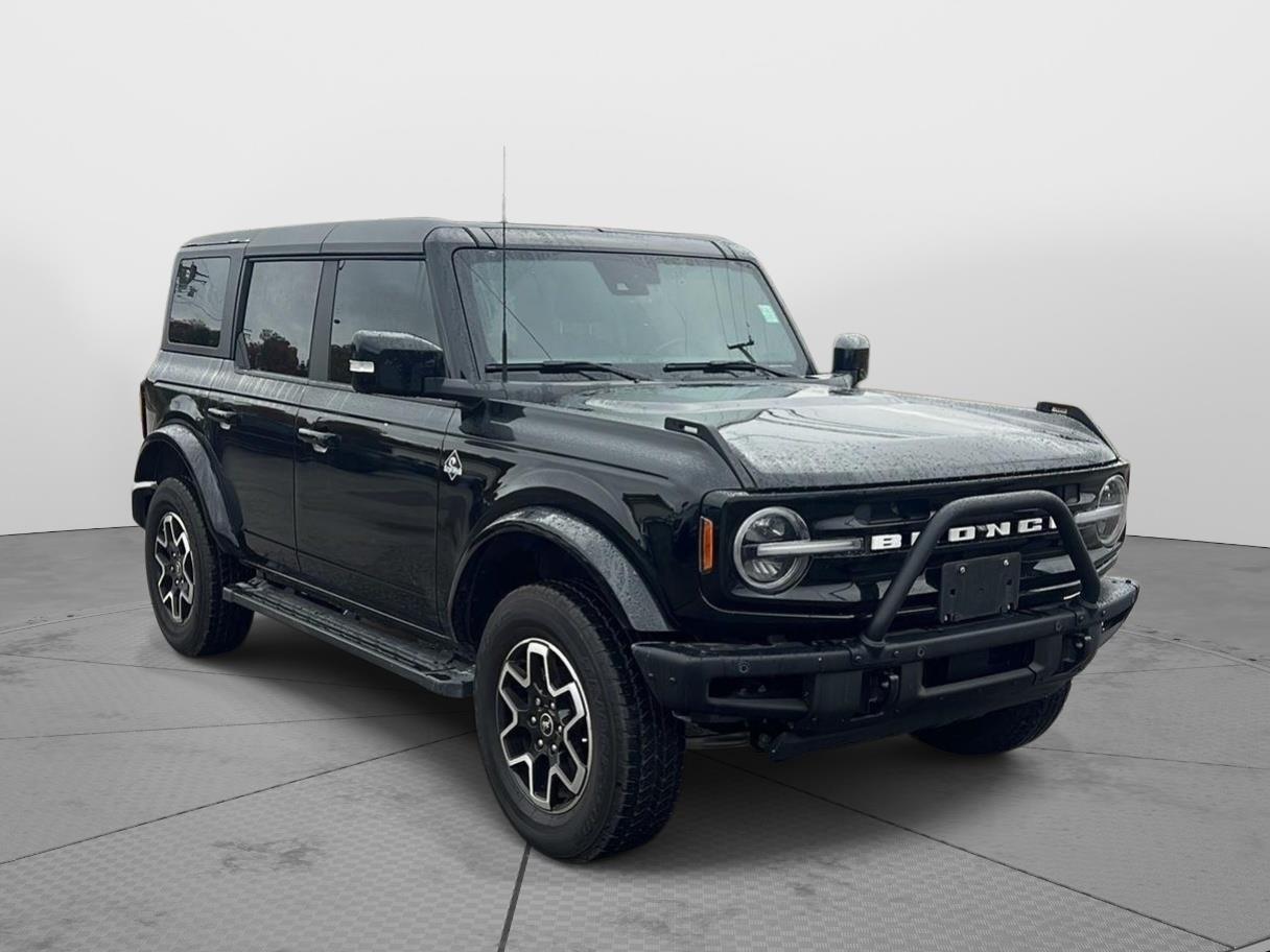 2024 Ford Bronco photo 13 of 46