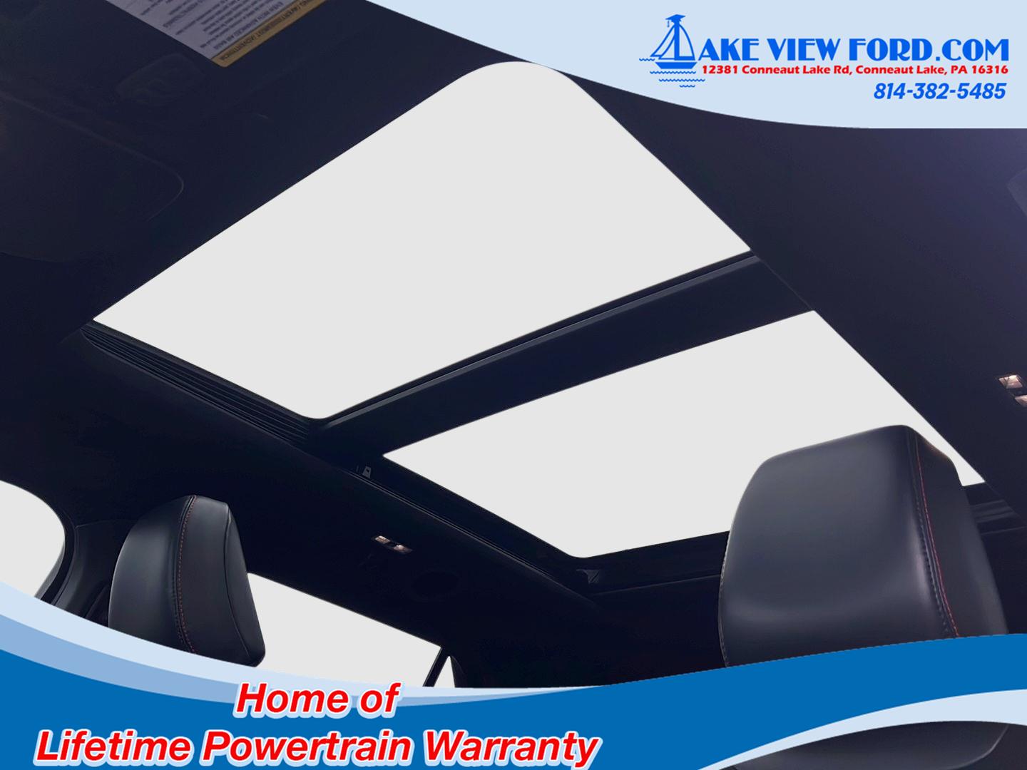 2025 Ford Explorer photo 4 of 60