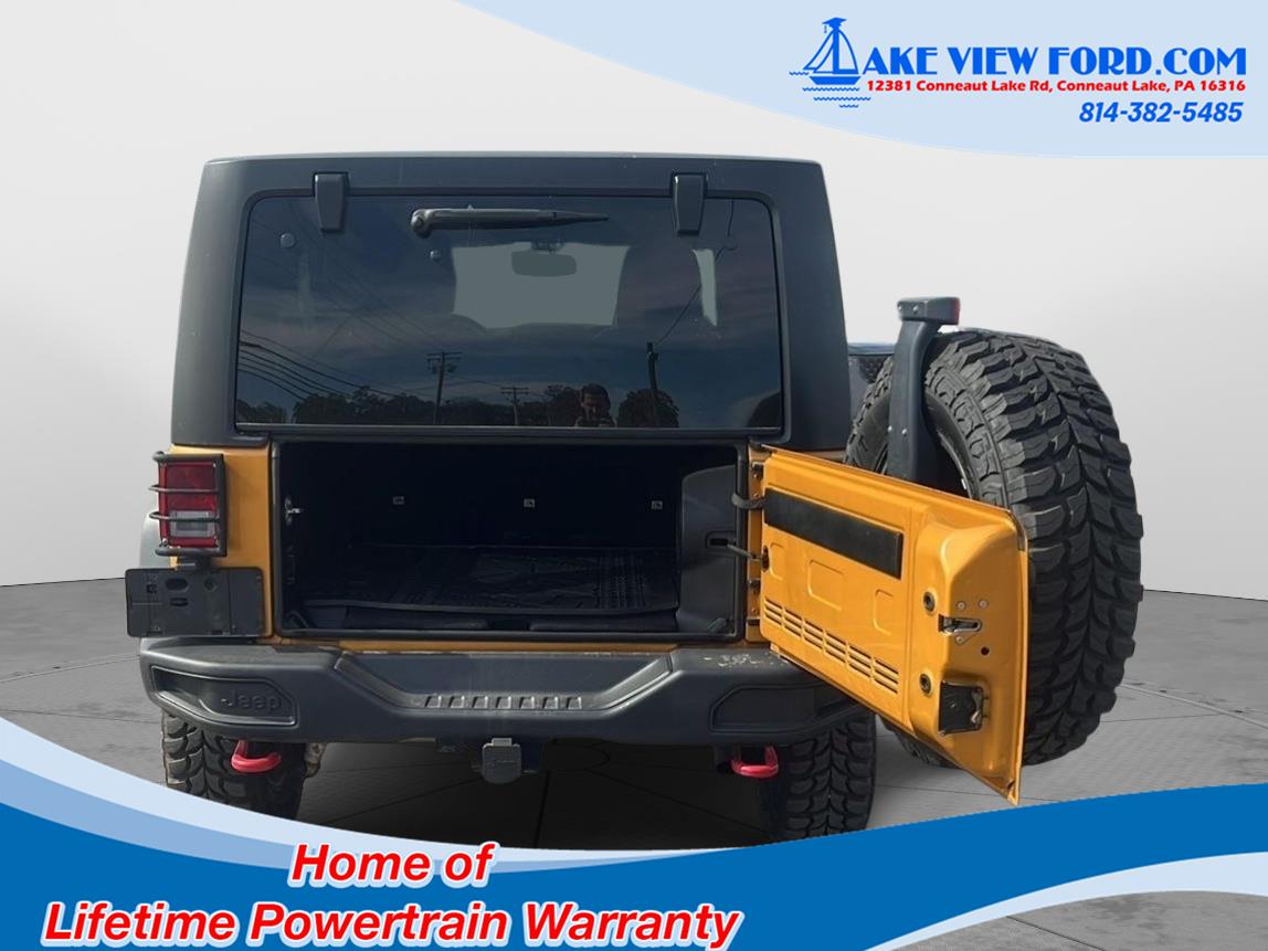 2014 Jeep Wrangler Unlimited photo 8 of 35