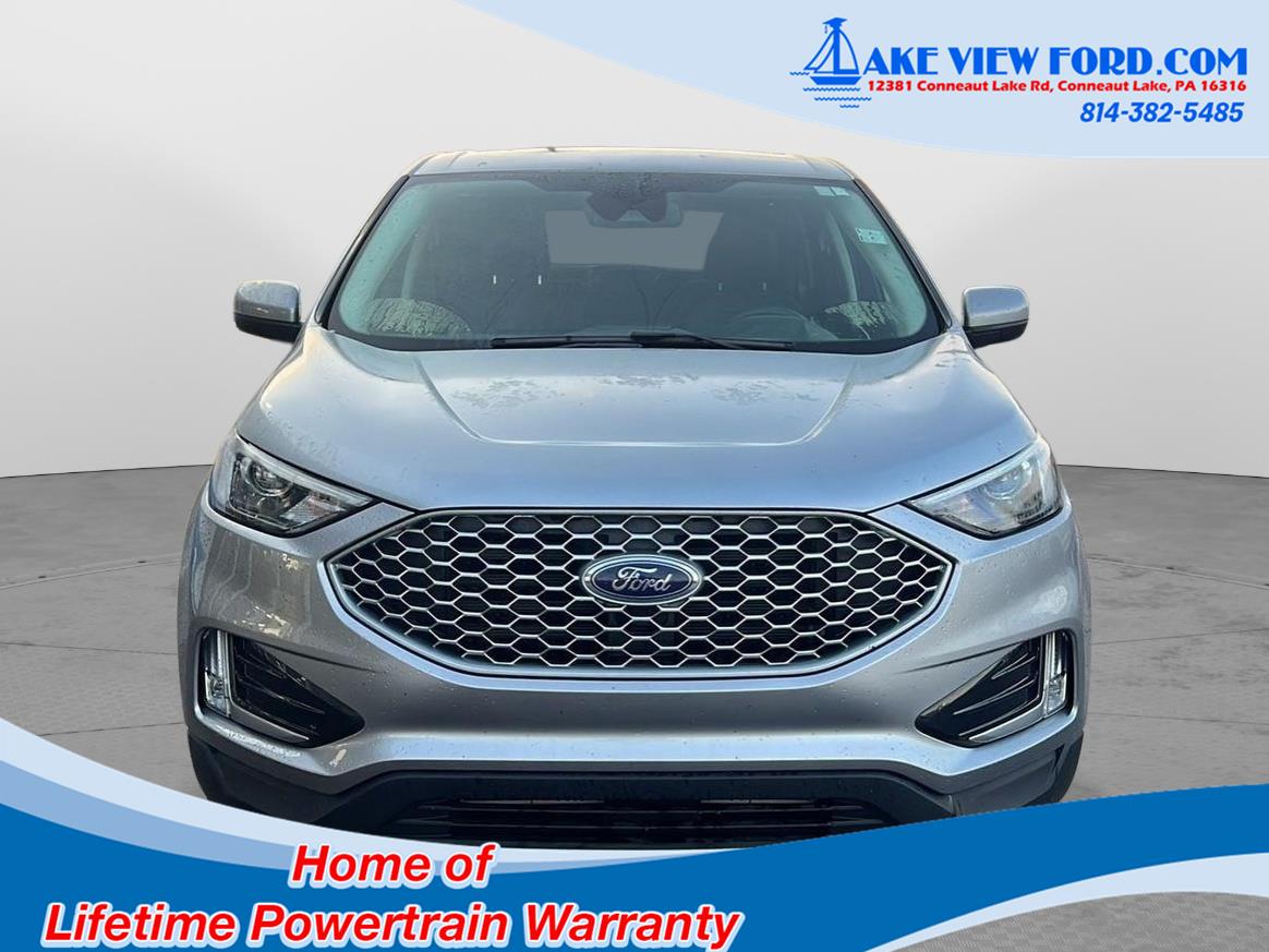 2024 Ford Edge photo 10 of 41