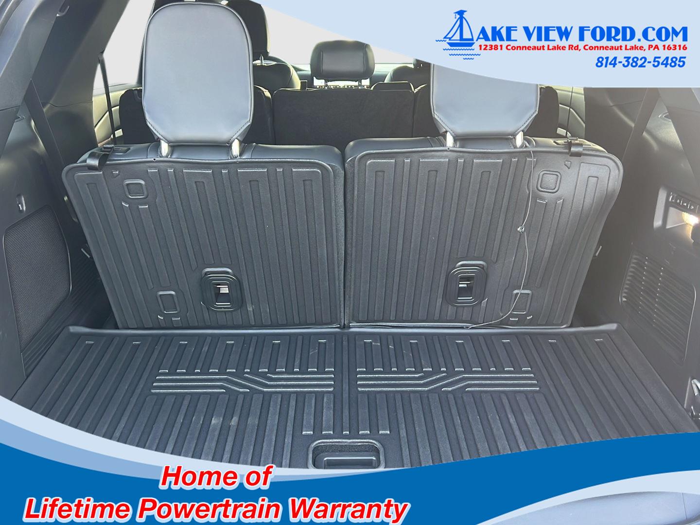 2025 Ford Explorer photo 10 of 62