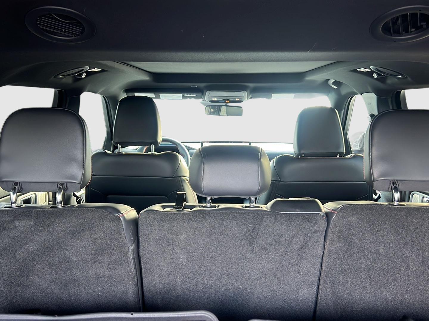 2025 Ford Explorer photo 12 of 62