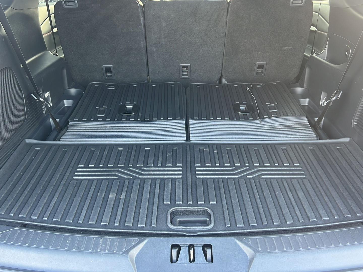 2025 Ford Explorer photo 13 of 62