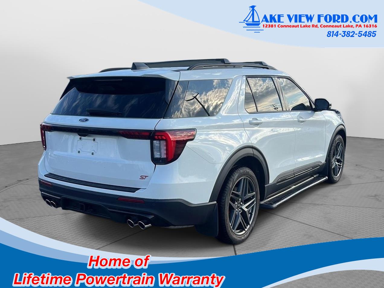 2025 Ford Explorer photo 15 of 62