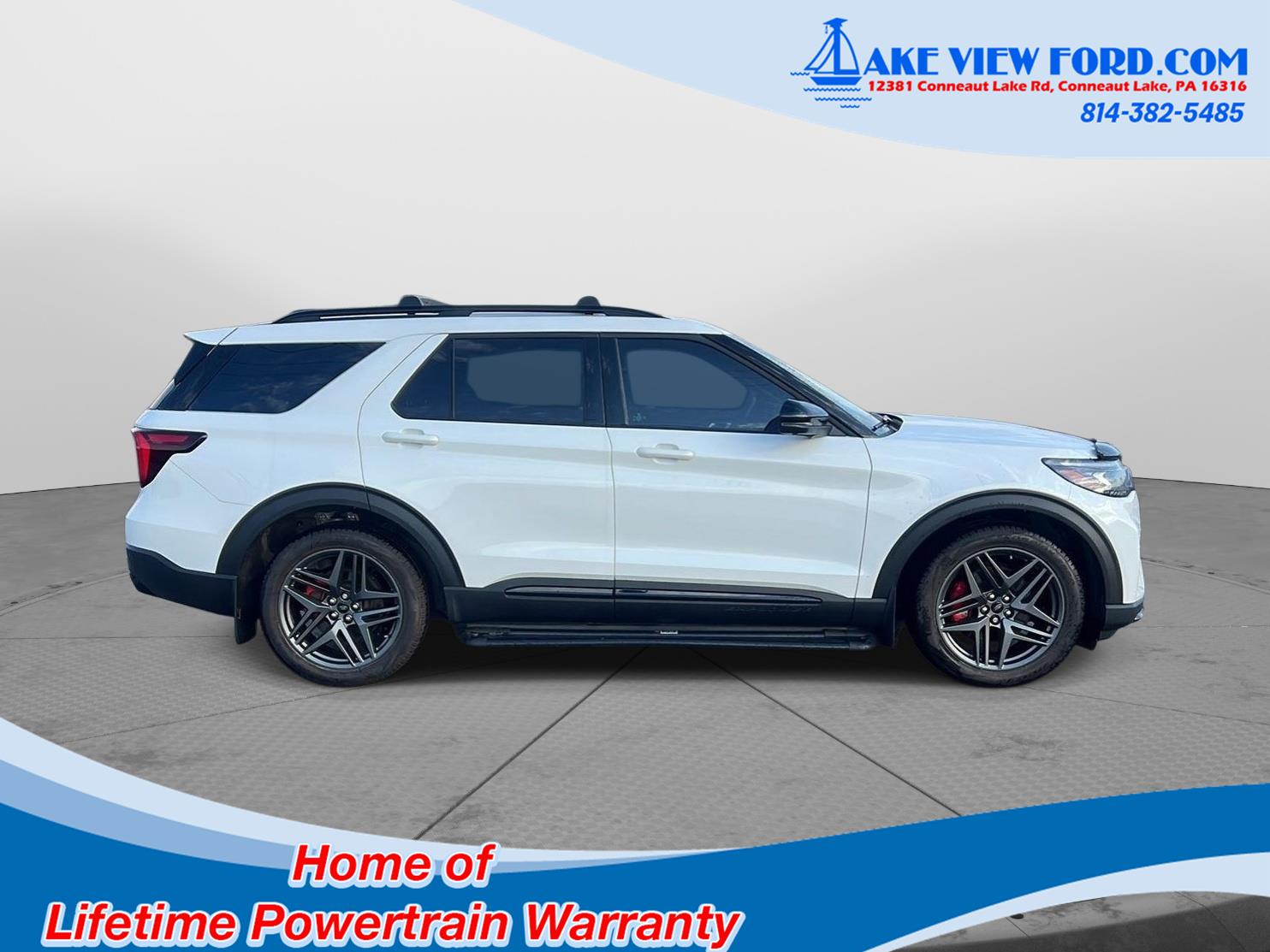 2025 Ford Explorer photo 16 of 62
