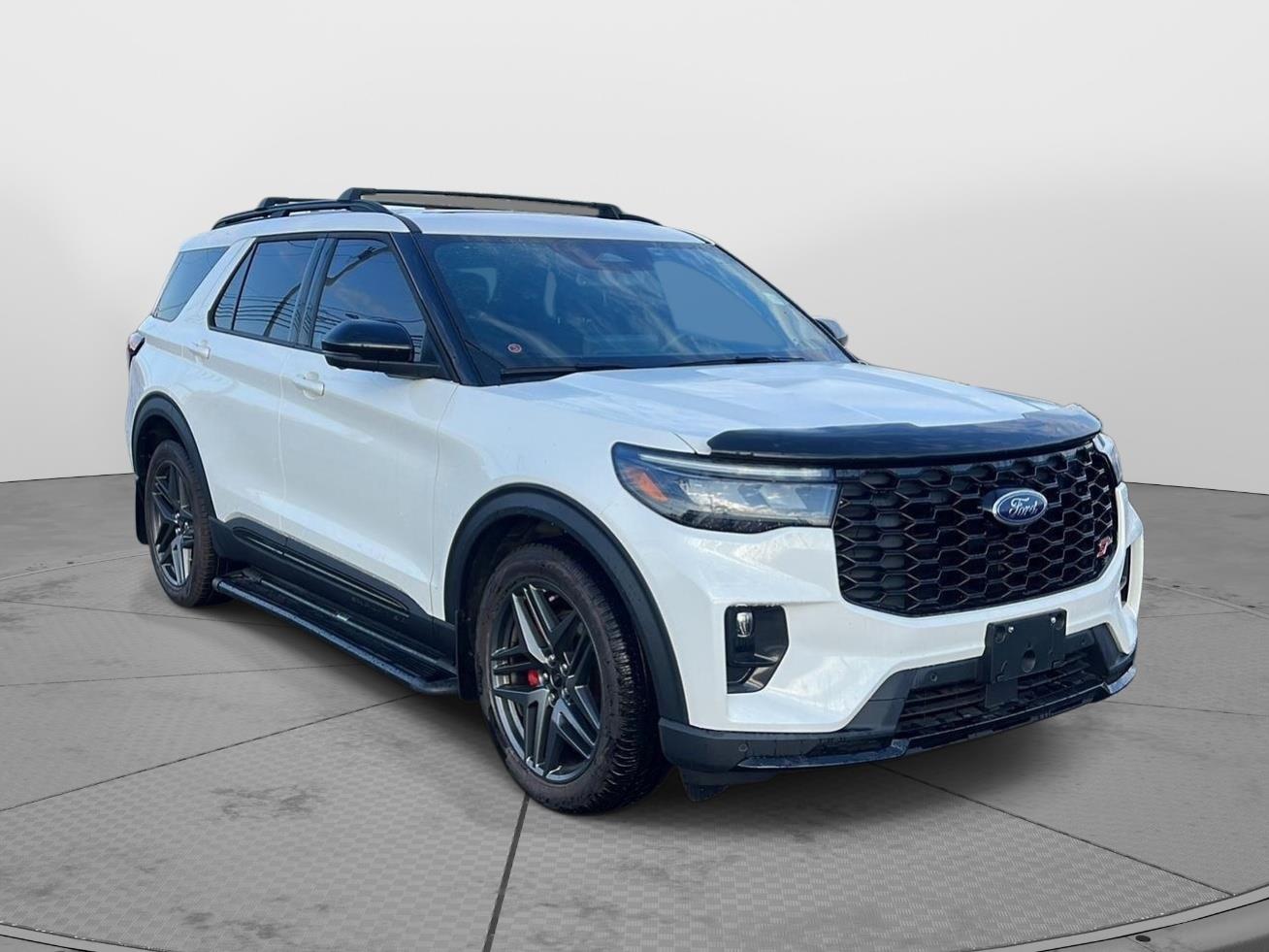 2025 Ford Explorer photo 17 of 62