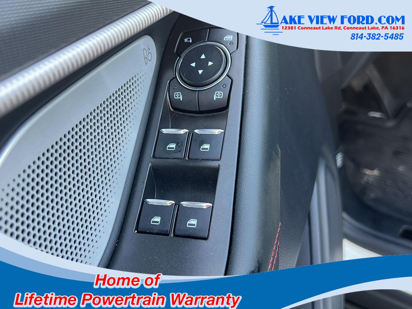 2025 Ford Explorer photo 26 of 62