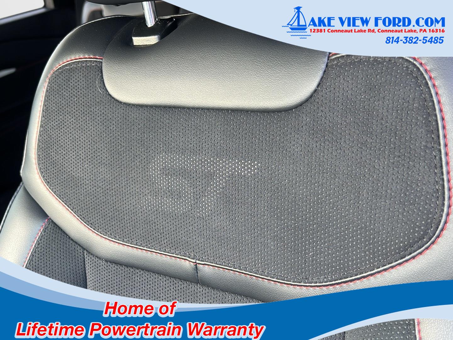 2025 Ford Explorer photo 29 of 62