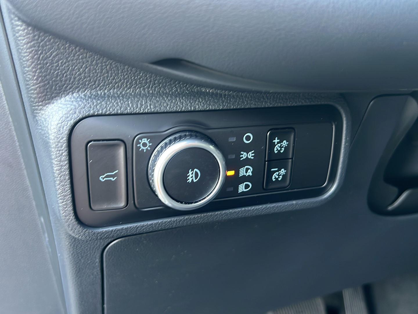 2025 Ford Explorer photo 30 of 62