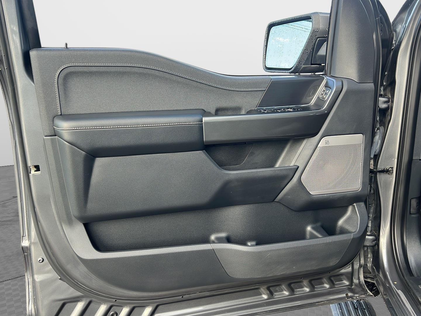 2023 Ford F-150 photo 21 of 56