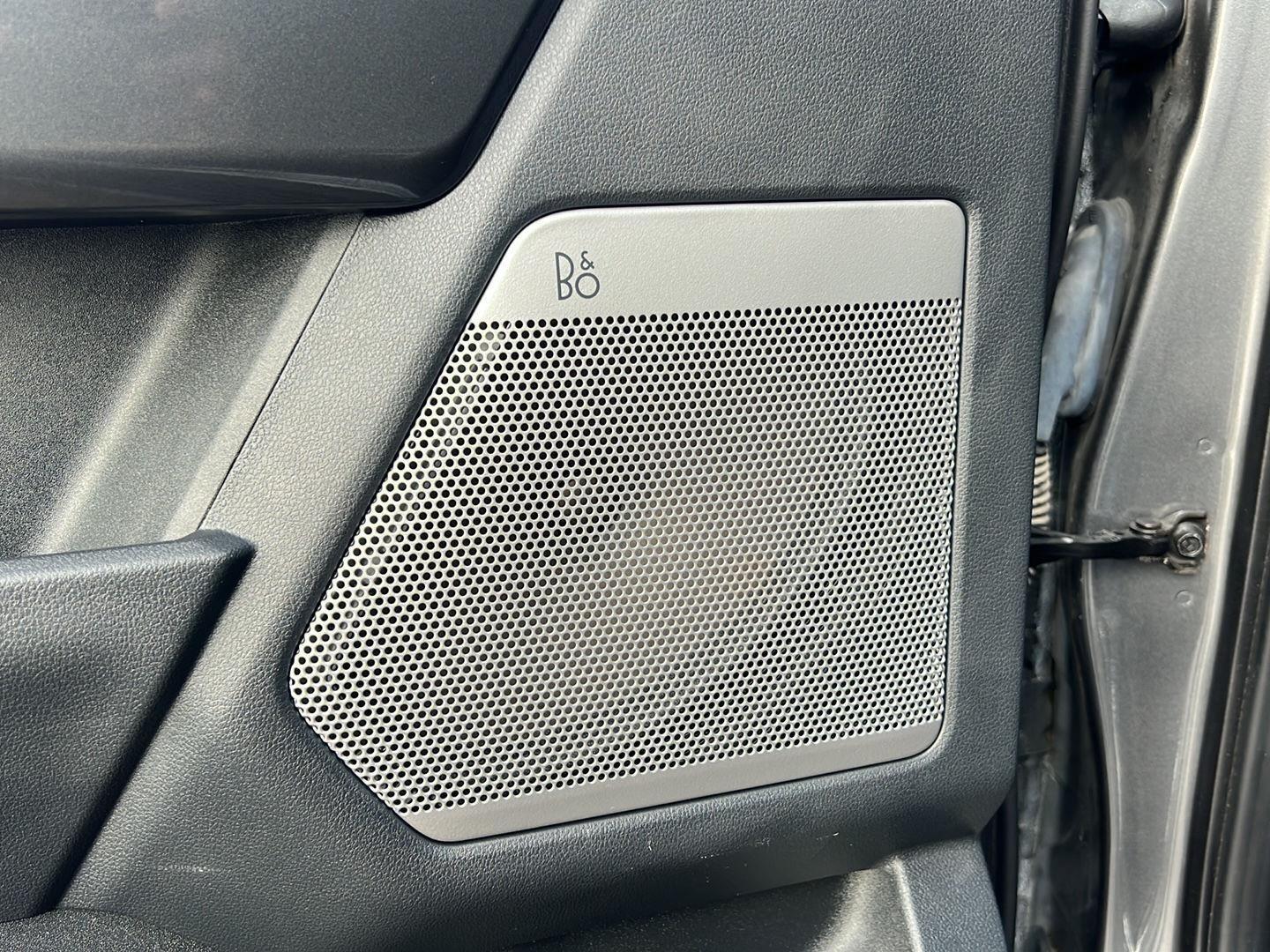 2023 Ford F-150 photo 22 of 56