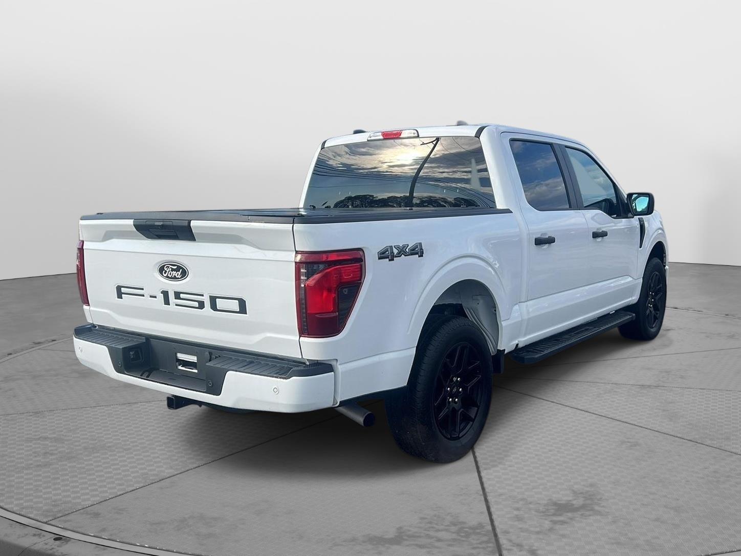 2024 Ford F-150 photo 12 of 41
