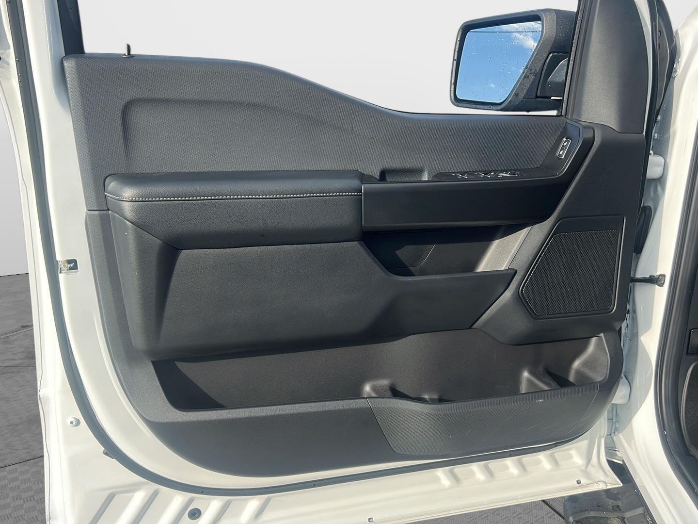 2024 Ford F-150 photo 18 of 41