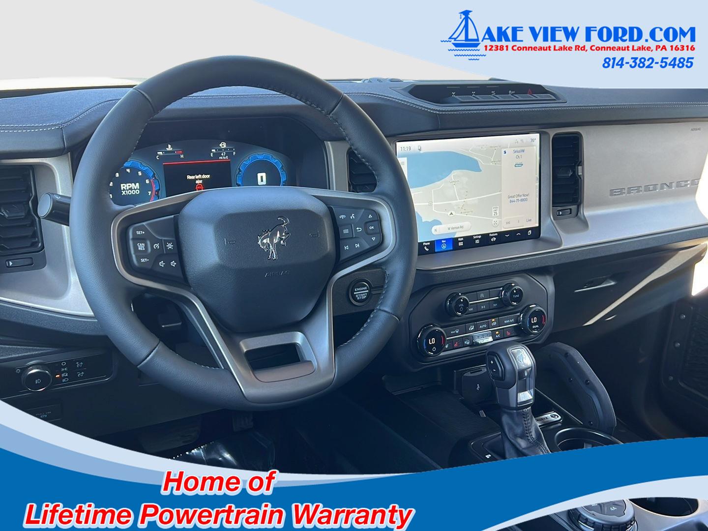 2026 Ford Bronco photo 2 of 47